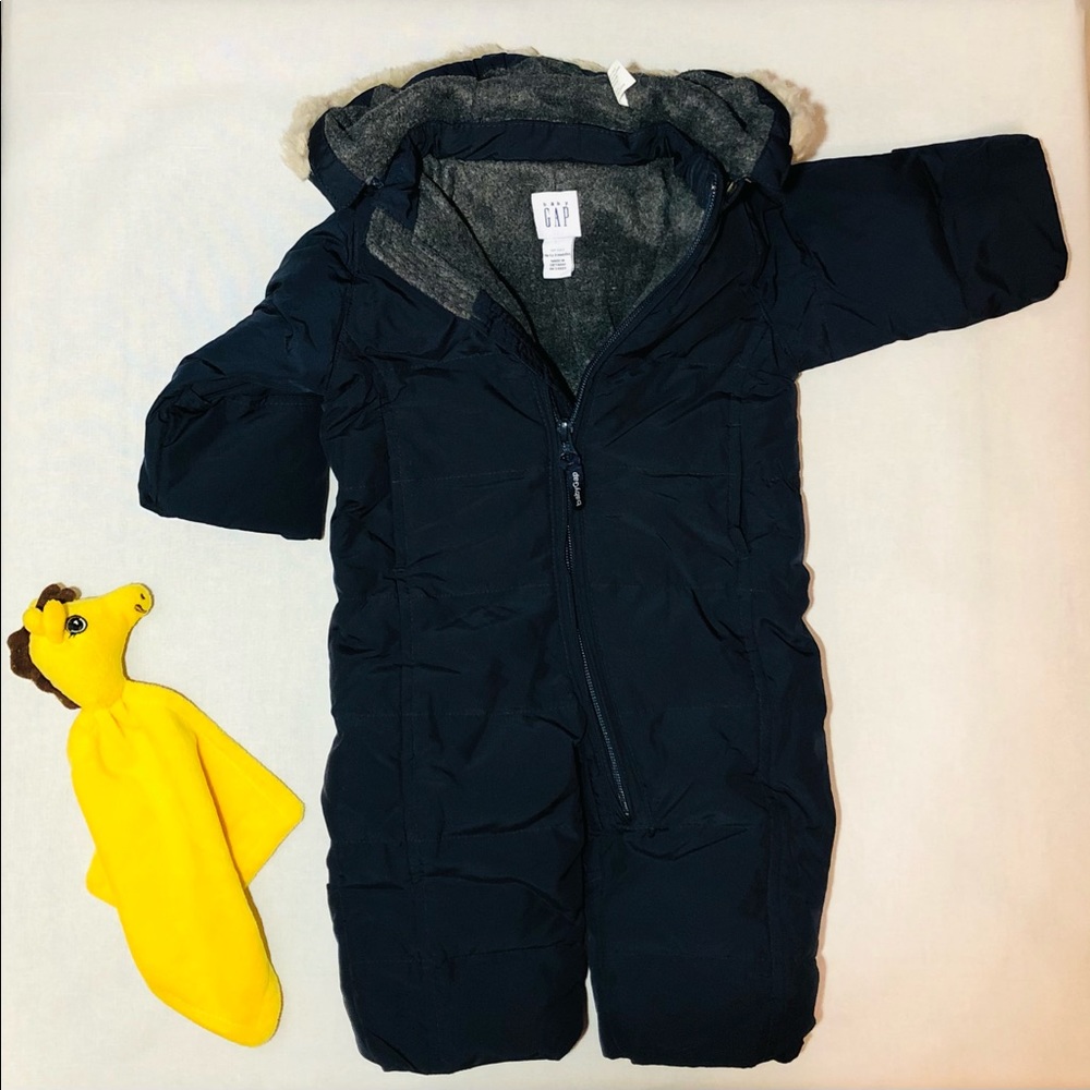 6 months old baby clothes..!